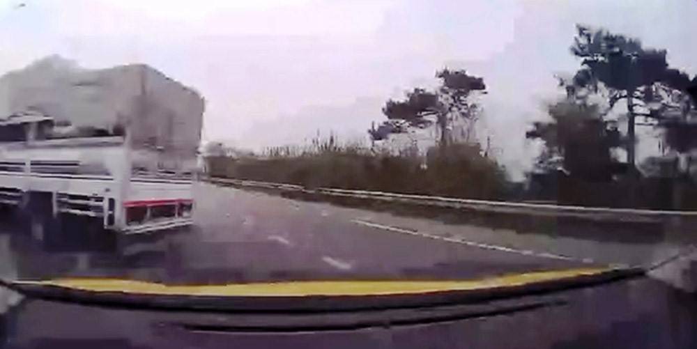 Taksicinin ustalığı 6 canı ölümden böyle kurtardı 7